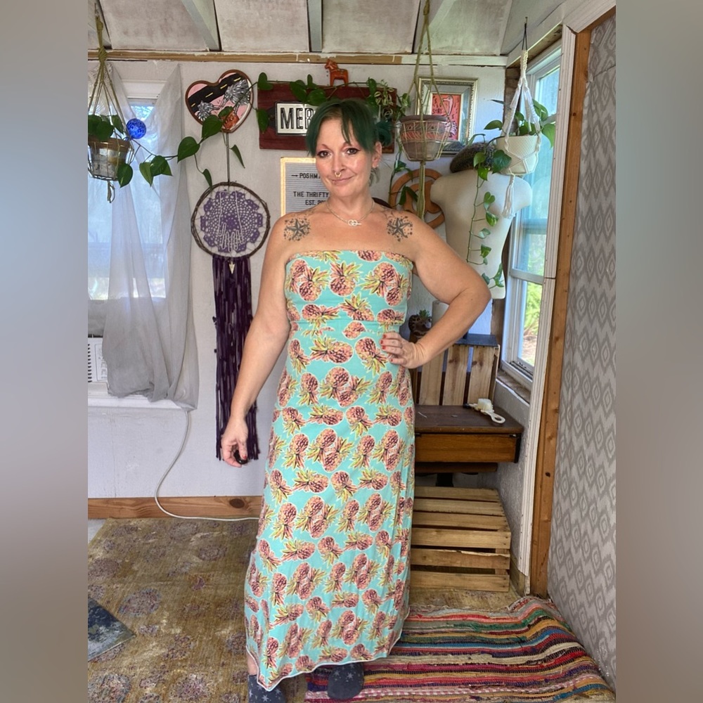 All for Color Pineapple Print Strapless Tropical travel Maxi Dress Size Medium
